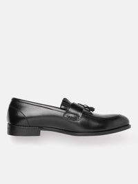House of Pataudi Men Tasselled Formal Loafers