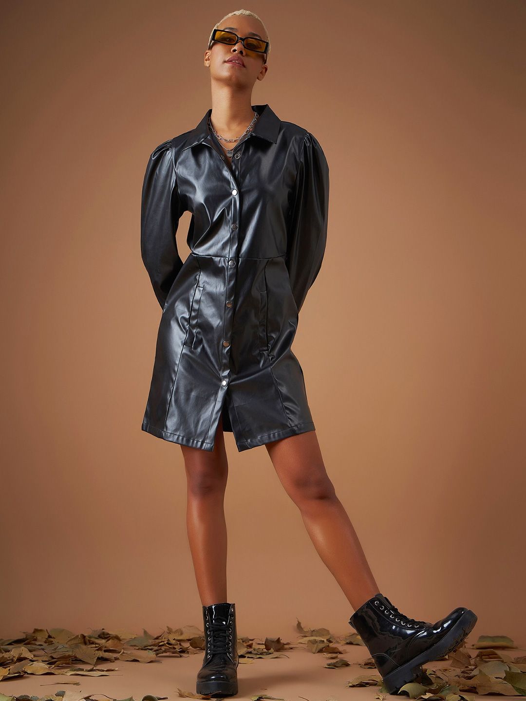SASSAFRAS Black Shirt Collar Puff Sleeves Shirt Dress