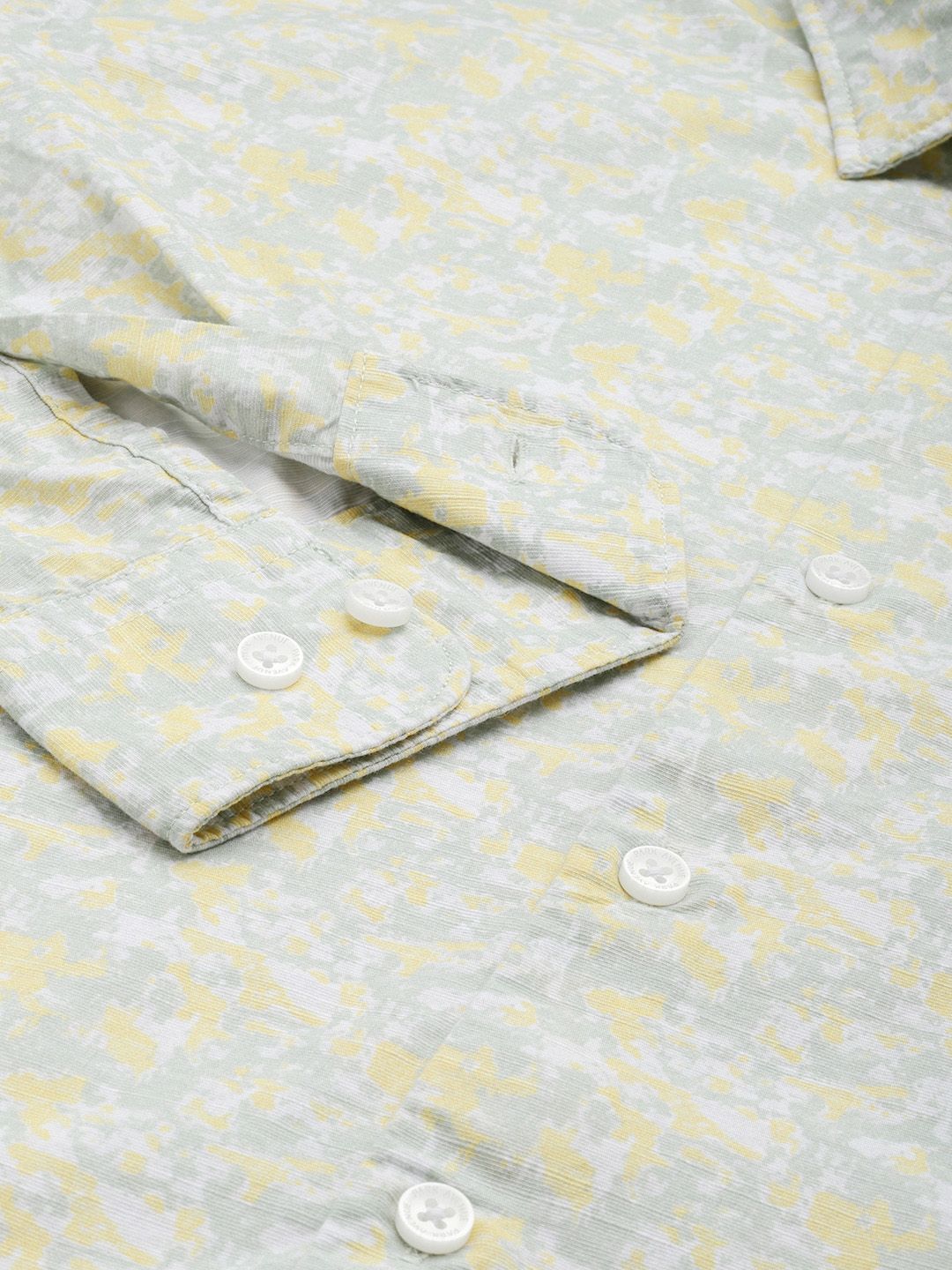 Park Avenue Pure Cotton Slim Fit Abstract Printed Casual Shirt