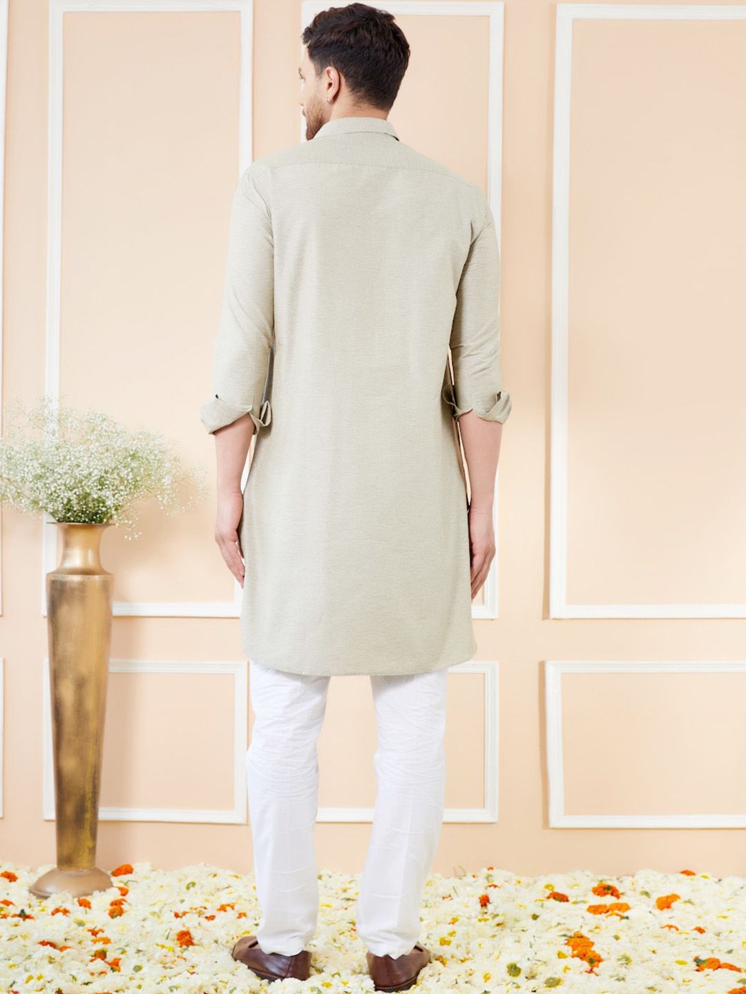 See Designs Regular Long Sleeves Shirt Collar Pure Cotton Kurta with Pyjamas
