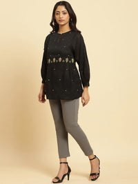 W Women Mid Rise Slim Fit Plain Regular Trousers