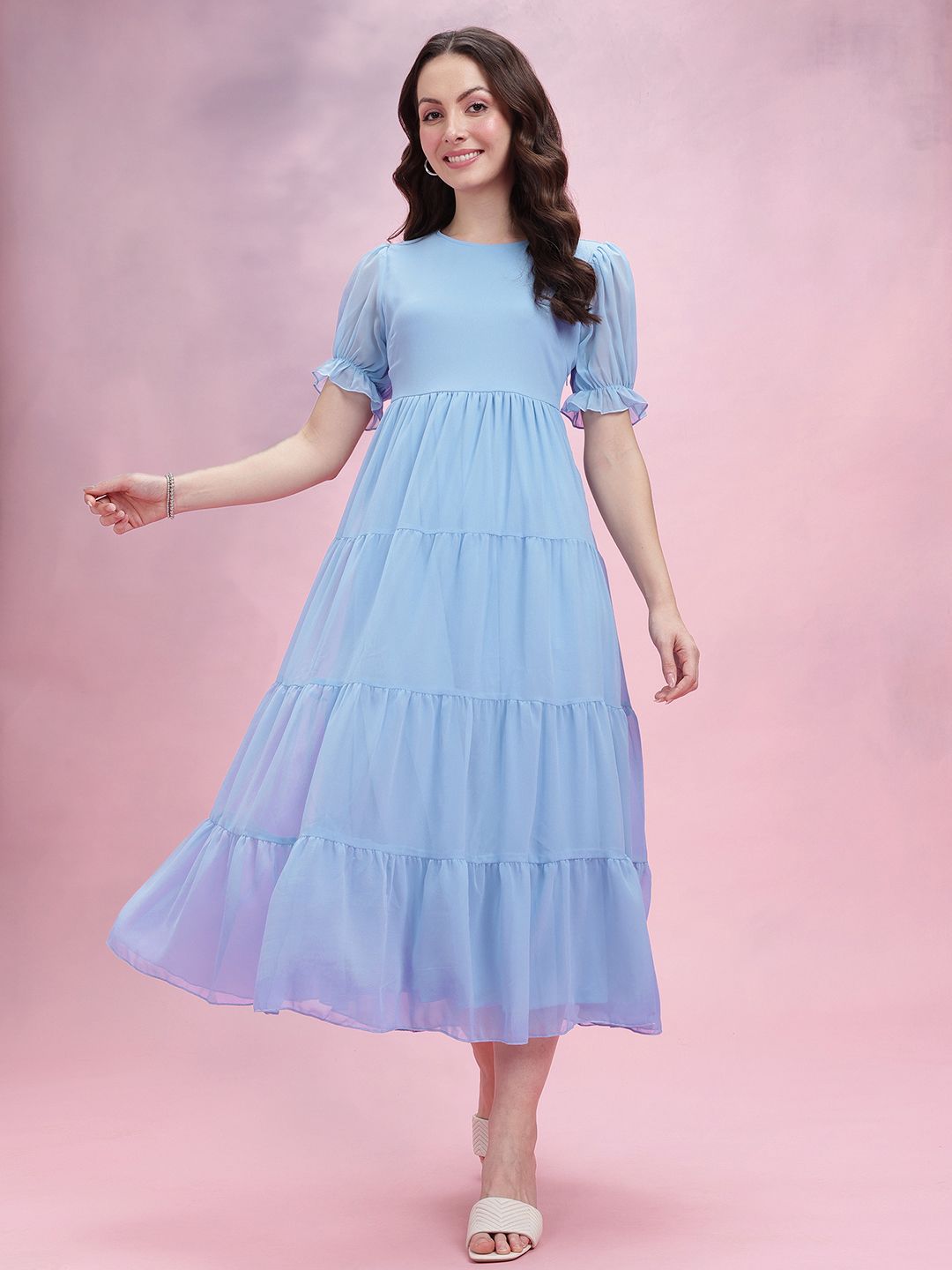 Dressberry ruffle detail berpakaian midi bertingkat