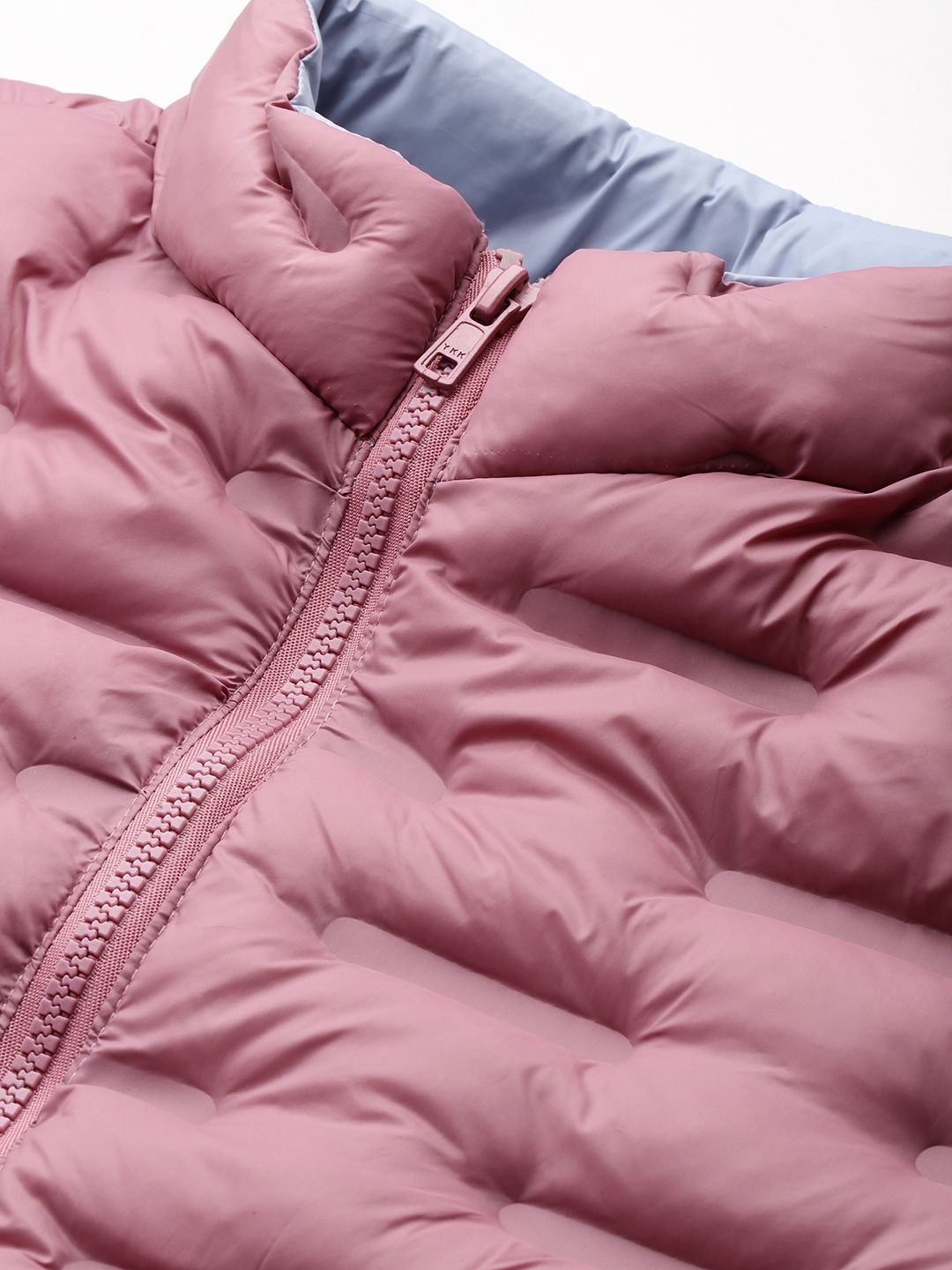 DressBerry Solid Embossed Mock Collar Puffer Jacket