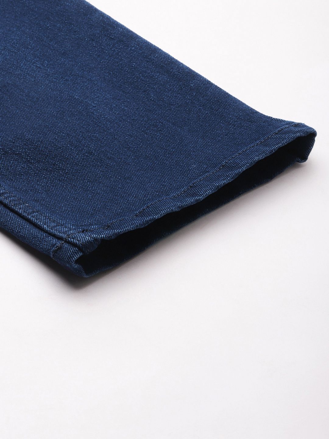 The Indian Garage Co Men Slim Straight Fit Light Fade Stretchable Jeans