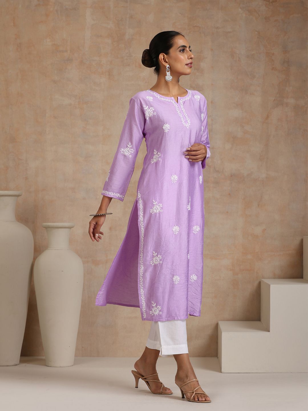 House of Chikankari Women Purple Chanderi Chikankari Embroidered Kurta
