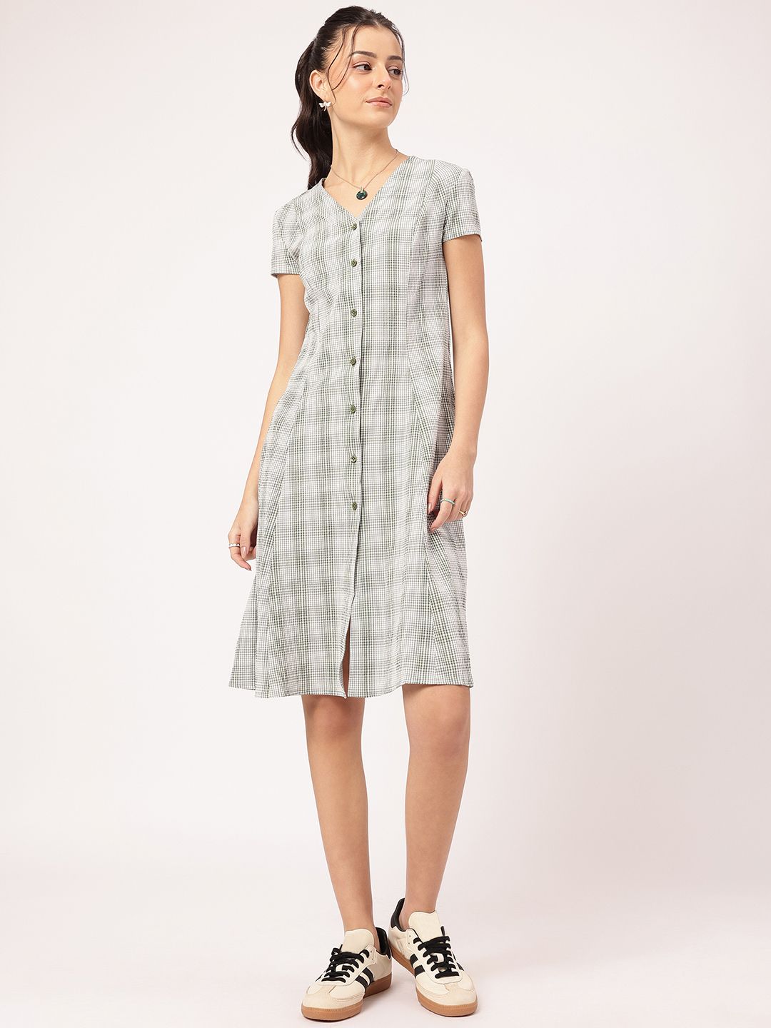 DressBerry Seersucker Softgirl Effortless Button-Down Dress