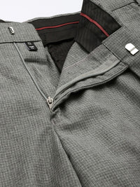 Park Avenue Men Textured Checked Formal Trousers