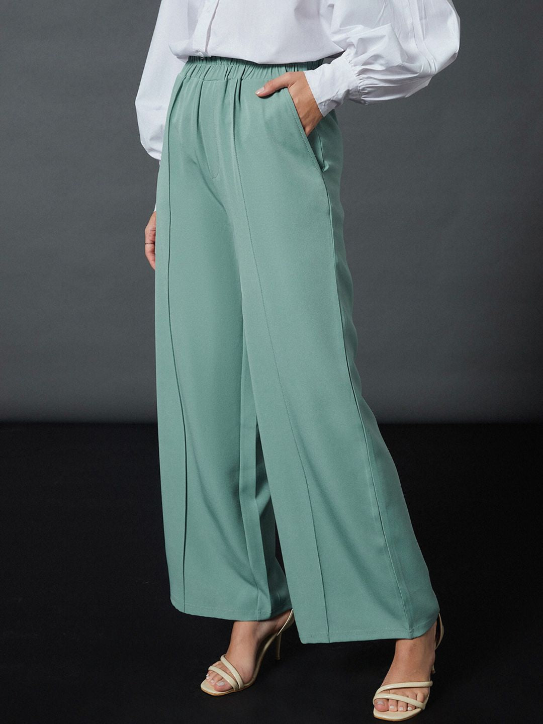 SASSAFRAS worklyf Loose Fit High-Rise Pleated Parallel Trousers