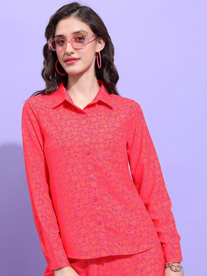 Tokyo Talkies Floral Printed Regular Fit Opaque Casual Shirt