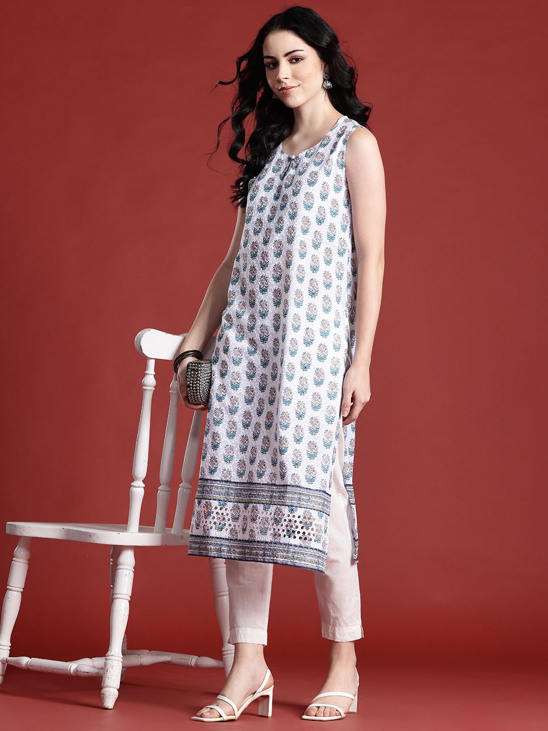 Anouk Ethnic Motifs Print Thread Work Kurta