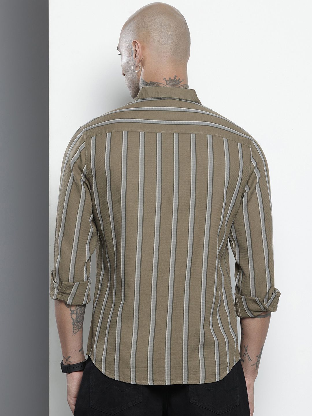 The Indian Garage Co Pure Cotton Slim Fit Striped Textured Casual Shirt