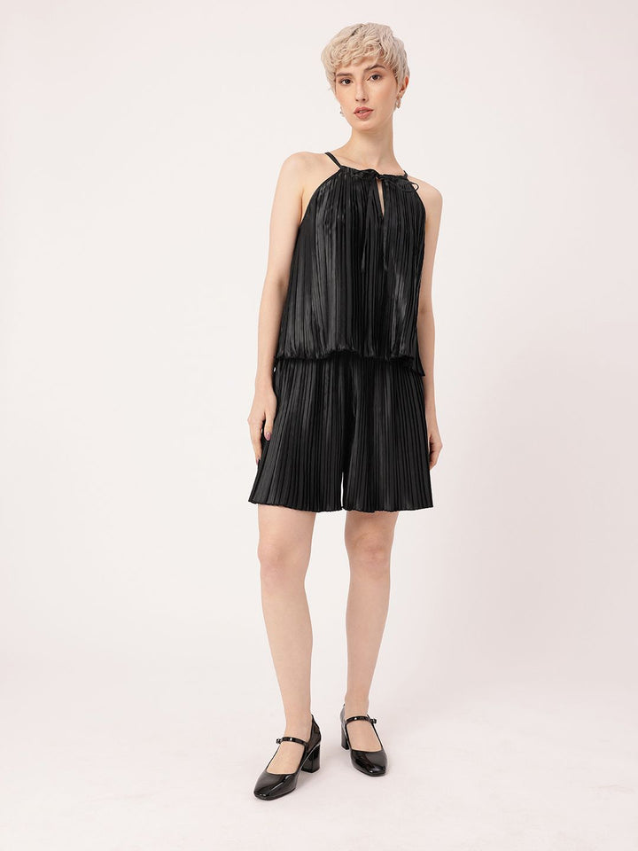 DressBerry Delightful Grace Accordion Pleats Tie-Up Neck Top With Flared Shorts Co-Ords