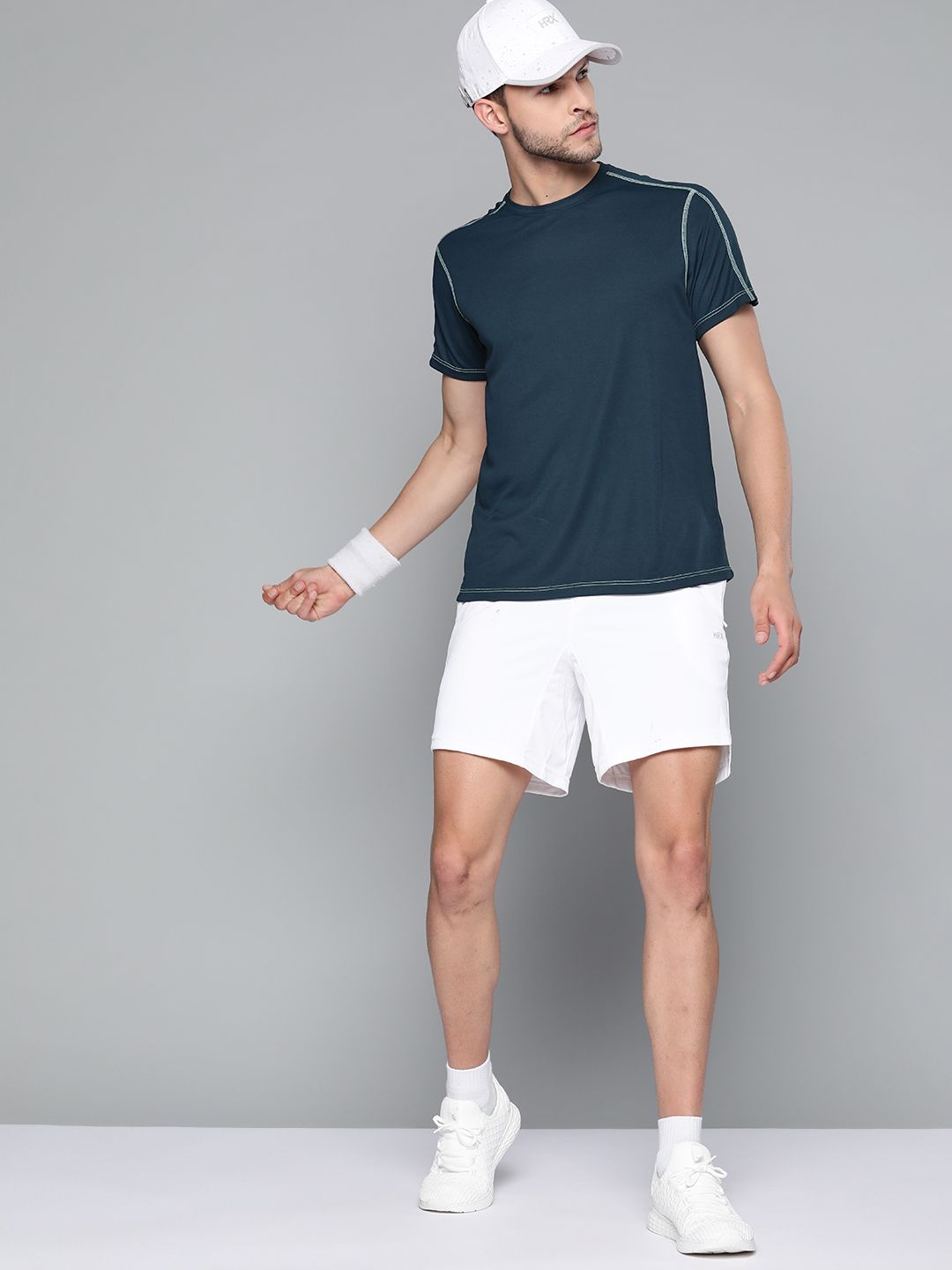 HRX By Hrithik Roshan Racketsport Men Moonlit Ocean Rapid-Dry Solid Tshirts