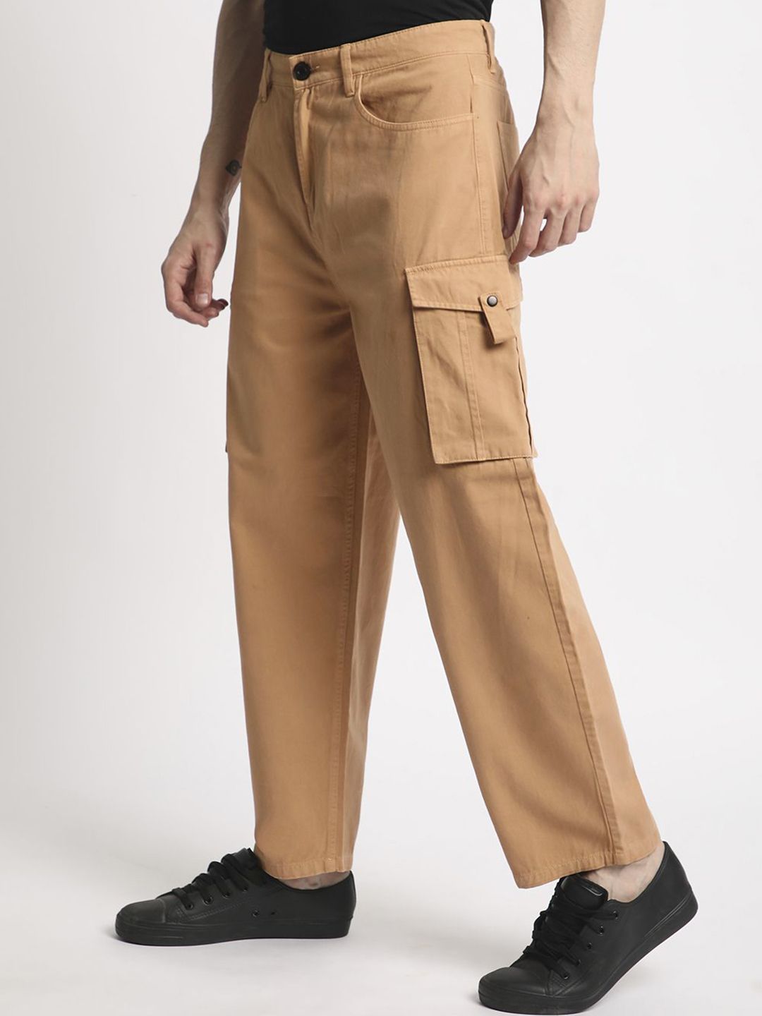 Bene Kleed Men Classic Baggy Fit Cargos Trousers