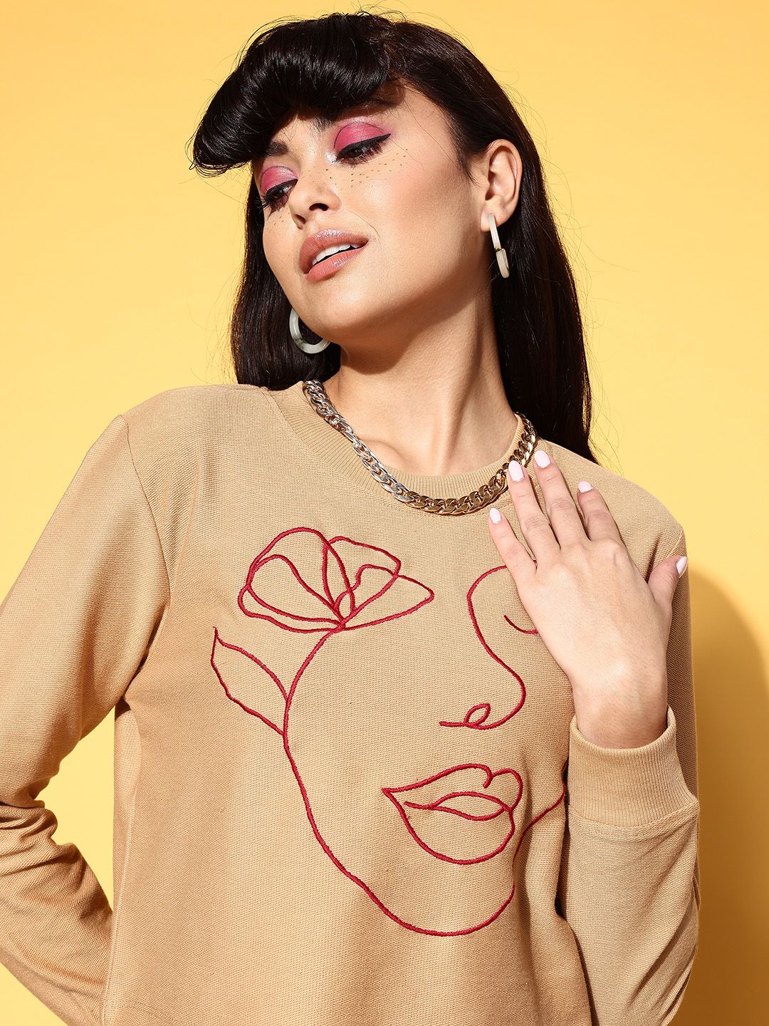 SASSAFRAS Women Classy Beige Self-Design Sweatshirt with Printed Trousers
