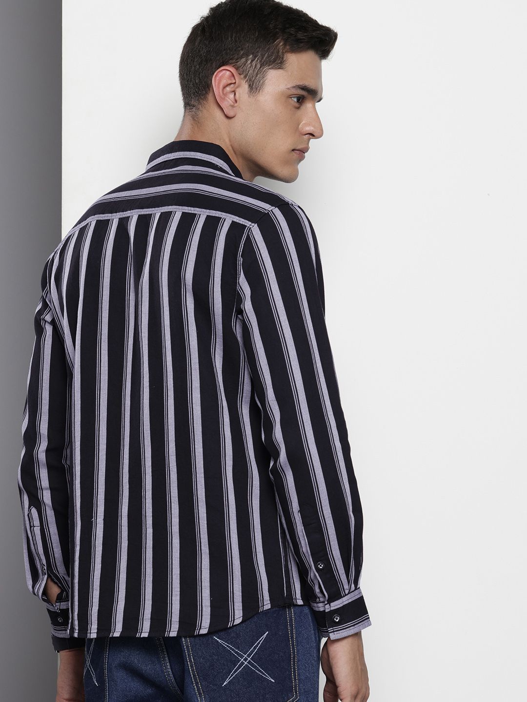 The Indian Garage Co Pure Cotton Slim Fit Opaque Striped Casual Shirt
