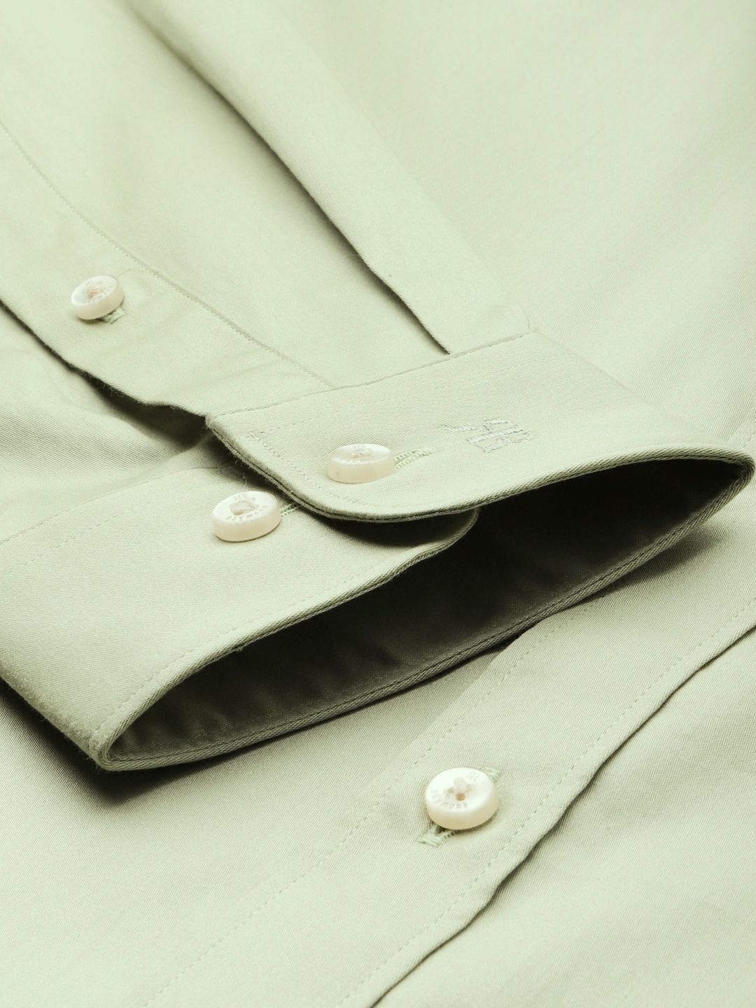 Raymond Pure Cotton Slim Fit Solid Formal Shirt