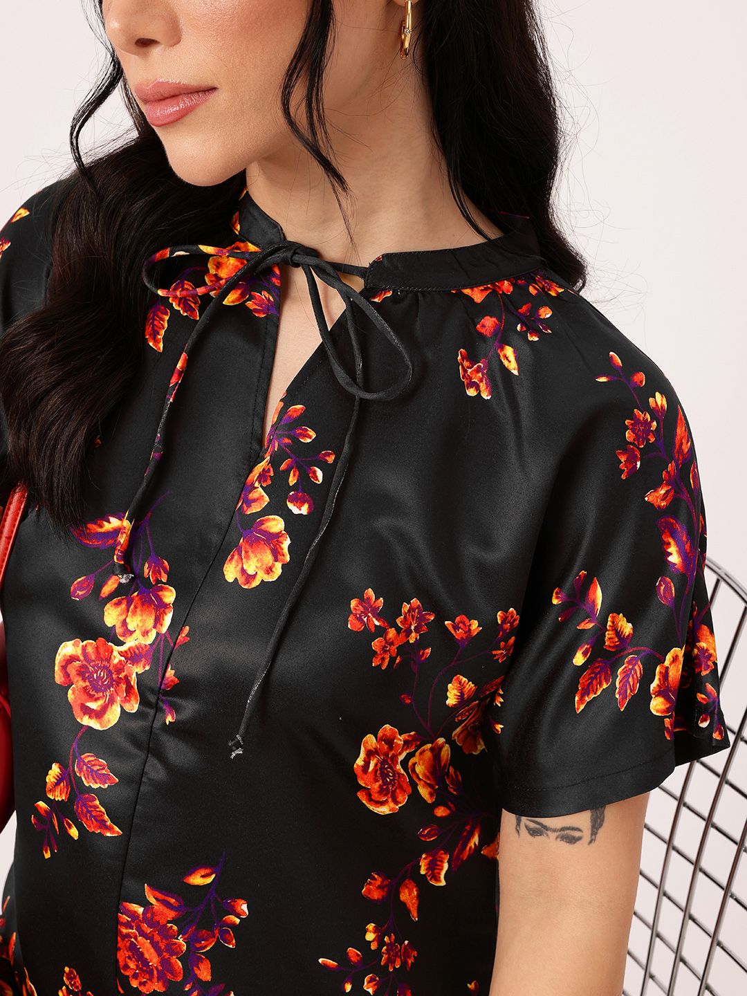 DressBerry Playful flower Printed Tie-Up Neck A-Line Mini Dress
