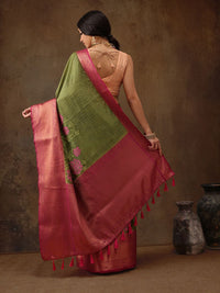 Silk Land Floral Kanjeewaram Silk Silk Digital Print saree