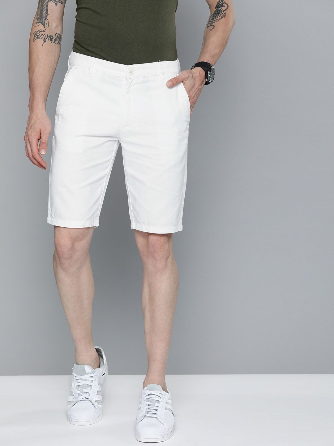 The Indian Garage Co Men White Slim Fit Cotton Chino Shorts