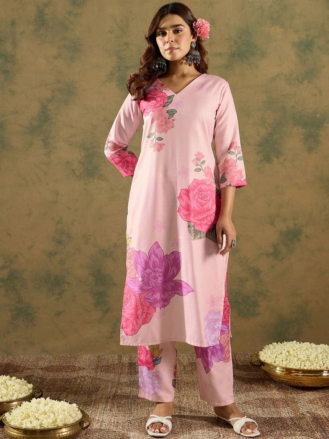 Indo Era Floral Printed V-Neck Straight Kurta with Trousers