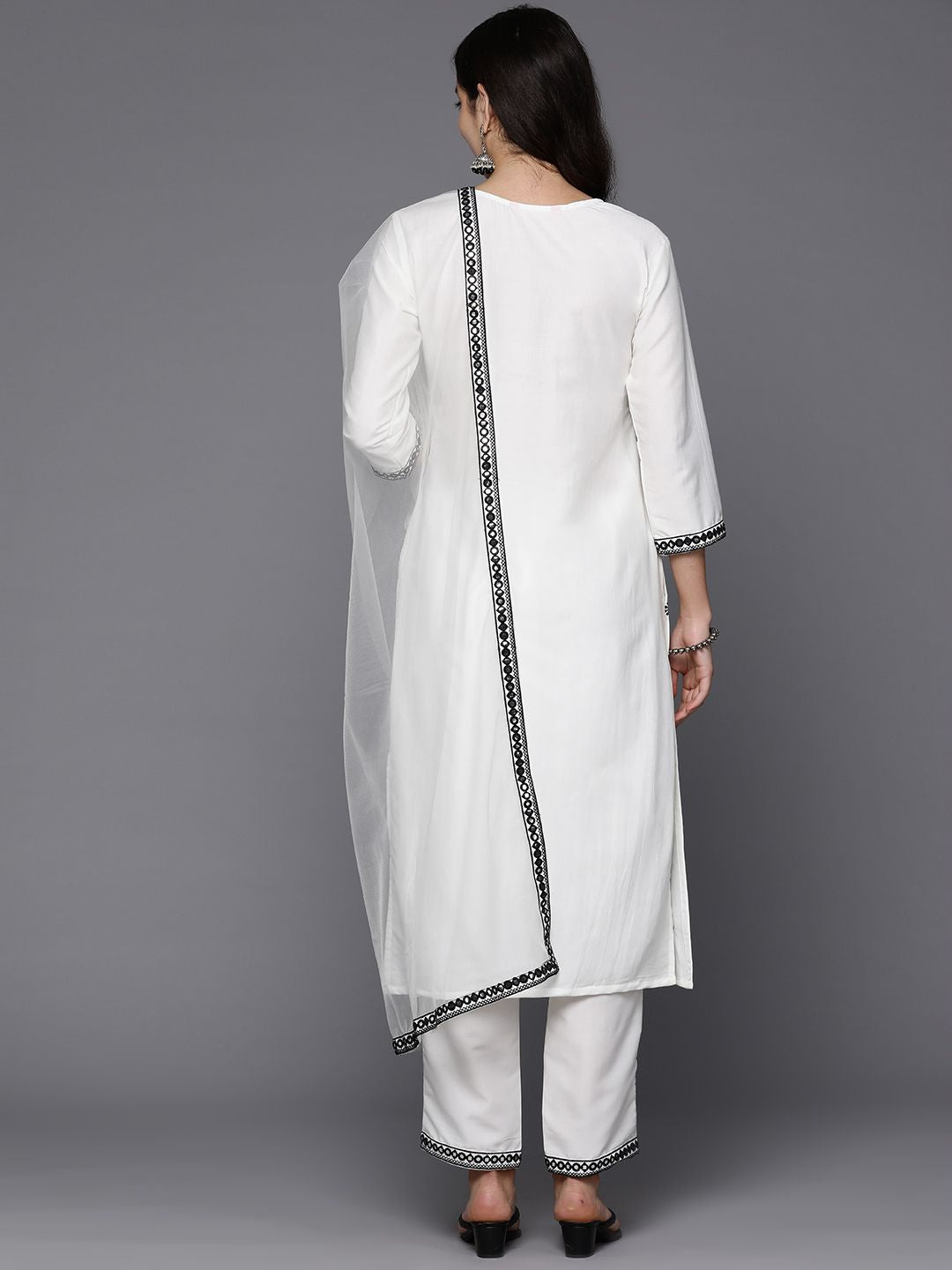 Indo Era Women Embroidered Regular Thread Work Kurta with Trousers & Dupatta