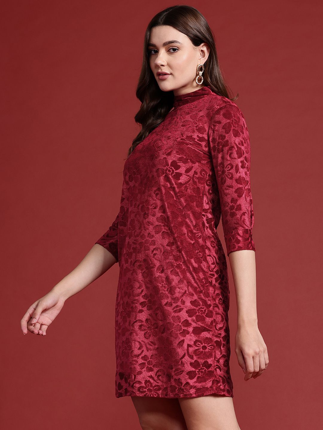 all about you Floral Velvet Sheath Dress