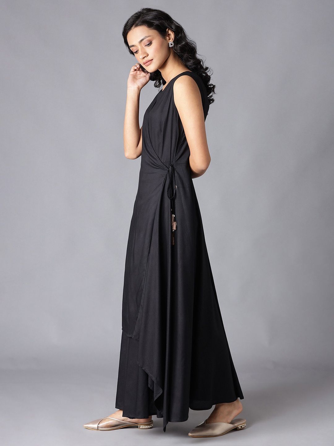 W Black Solid Rayon Maxi Dress