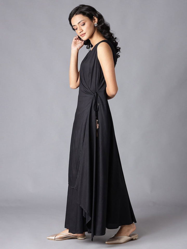 W Black Solid Rayon Maxi Dress
