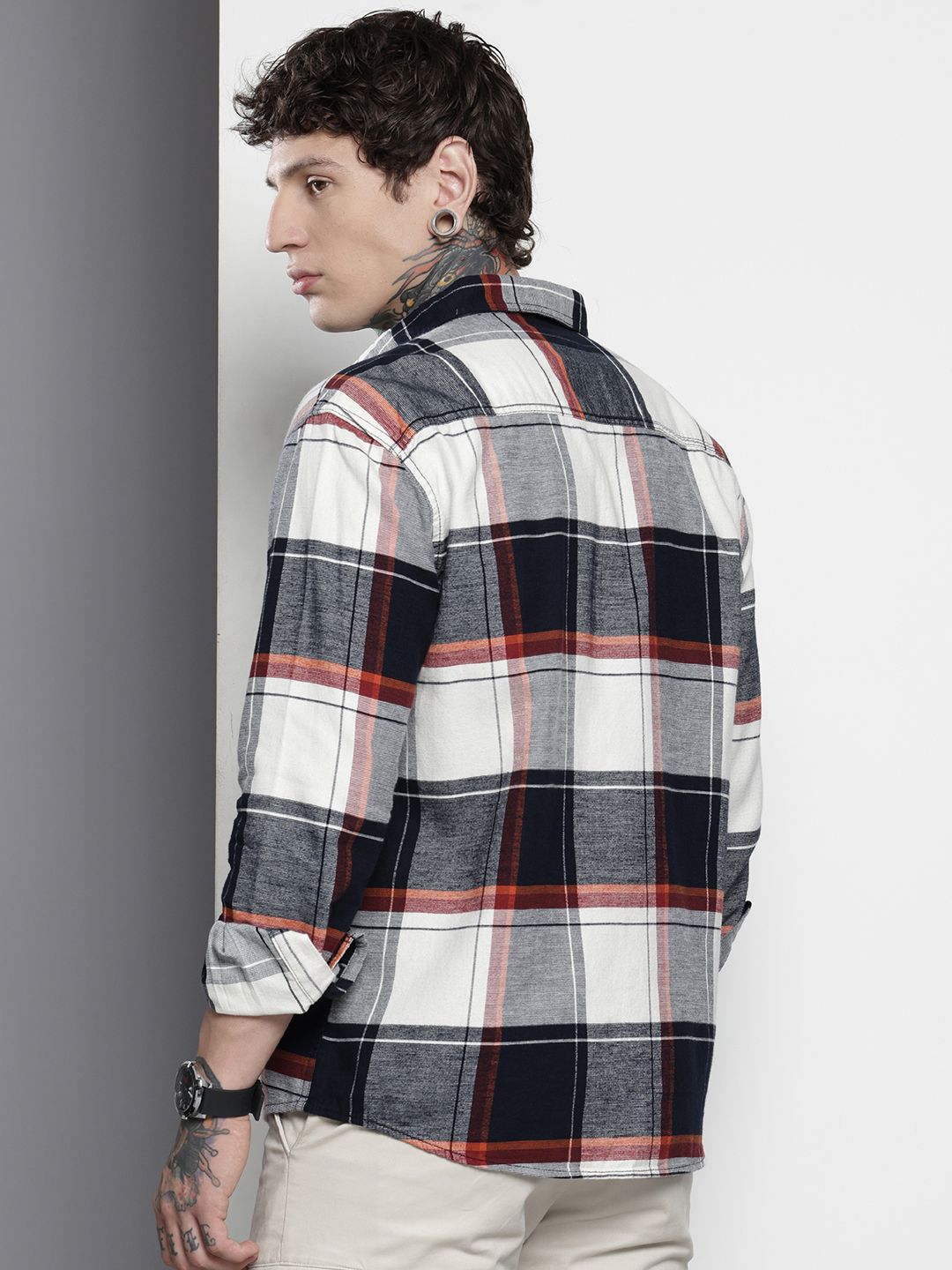 The Indian Garage Co Men Regular Fit Checkered Double Flap Casual Shirt