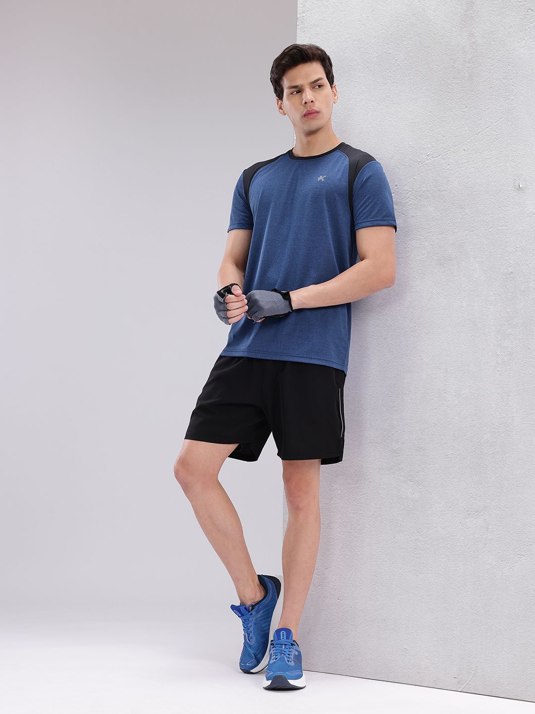 HRX by Hrithik Roshan Men Contrast Panel Rapid-Dry Training T-shirt