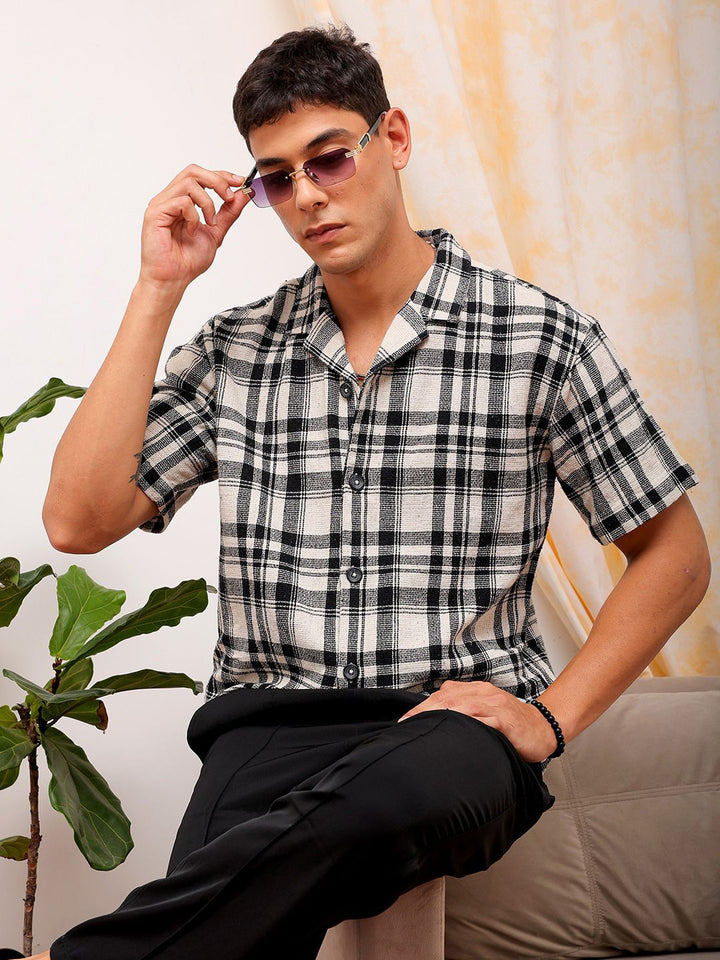 The Indian Garage Co Men Relaxed Fit Checked Resortwear Shirt