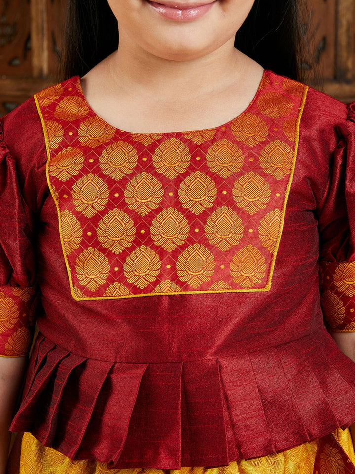 VASTRAMAY Girls Ethnic Motifs Woven Design Ready To Wear Lehenga Choli