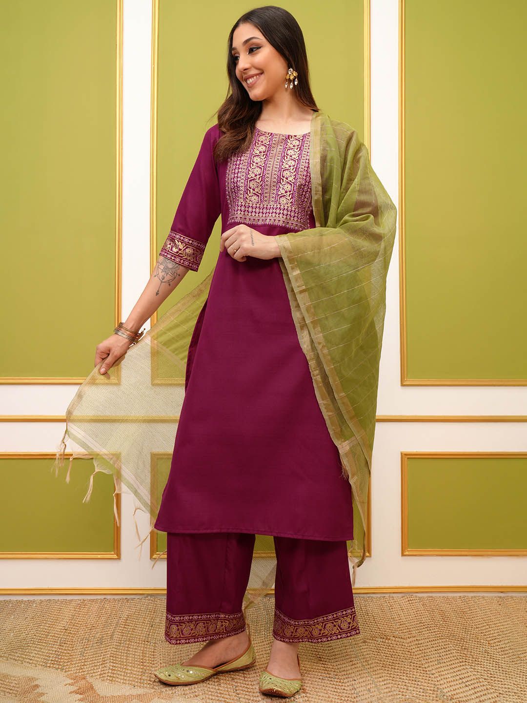Vishudh Pink Ethnic Motifs Yoke Design Foil Printed Straight Kurta & Palazzos With Dupatta