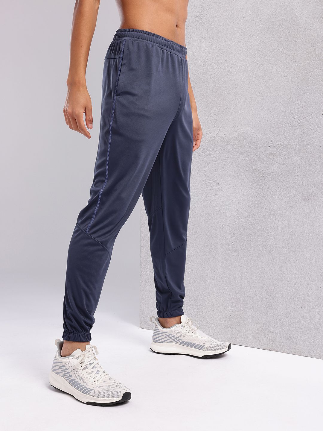 HRX oleh Hrithik Roshan Lelaki Mid-Rise Rapid-Dry Training Joggers