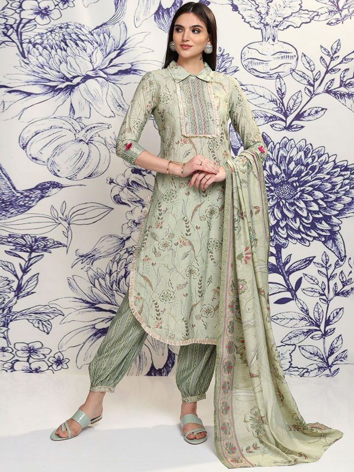 Vishudh Green & Red Floral Printed Regular Thread Work Kurta with Trousers & With Dupatta