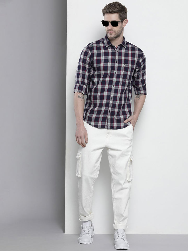 The Indian Garage Co Men Navy Blue & White Cotton Tartan Checked Casual Shirt