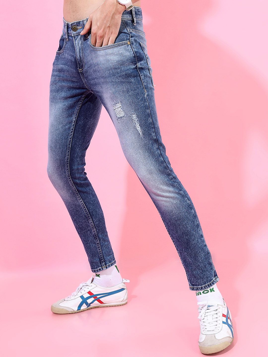 HIGHLANDER Men Blue Tapered Fit Low Distress Heavy Fade Jeans