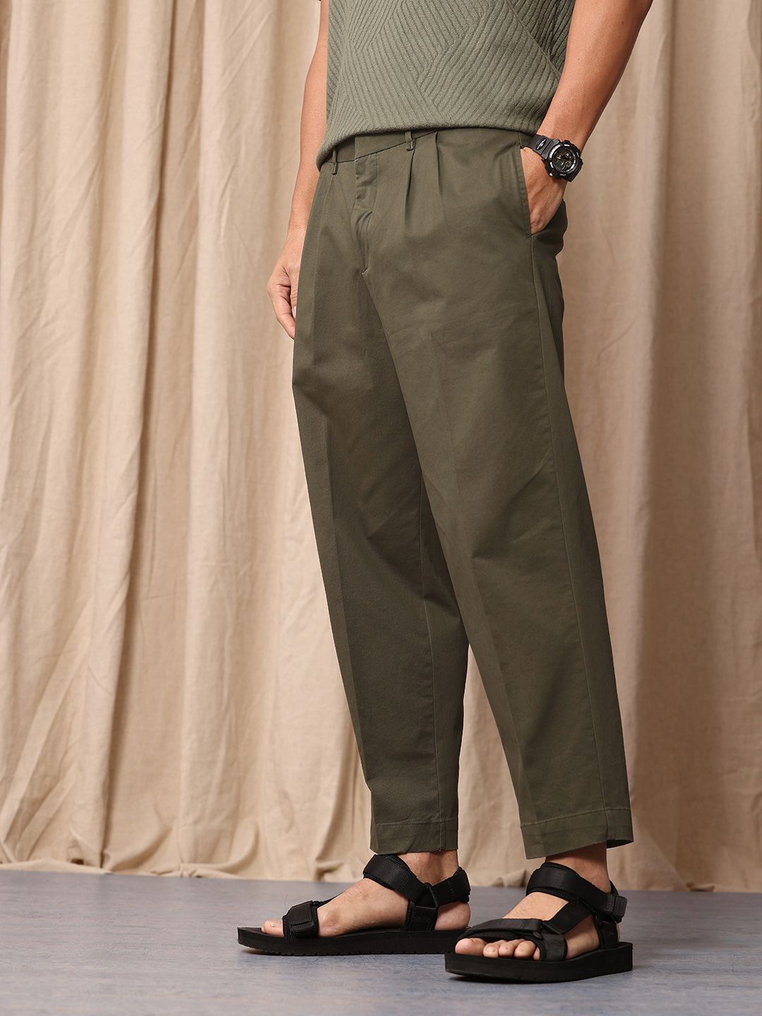 Mr Bowerbird Men Oversized Fit Pleated Trousers