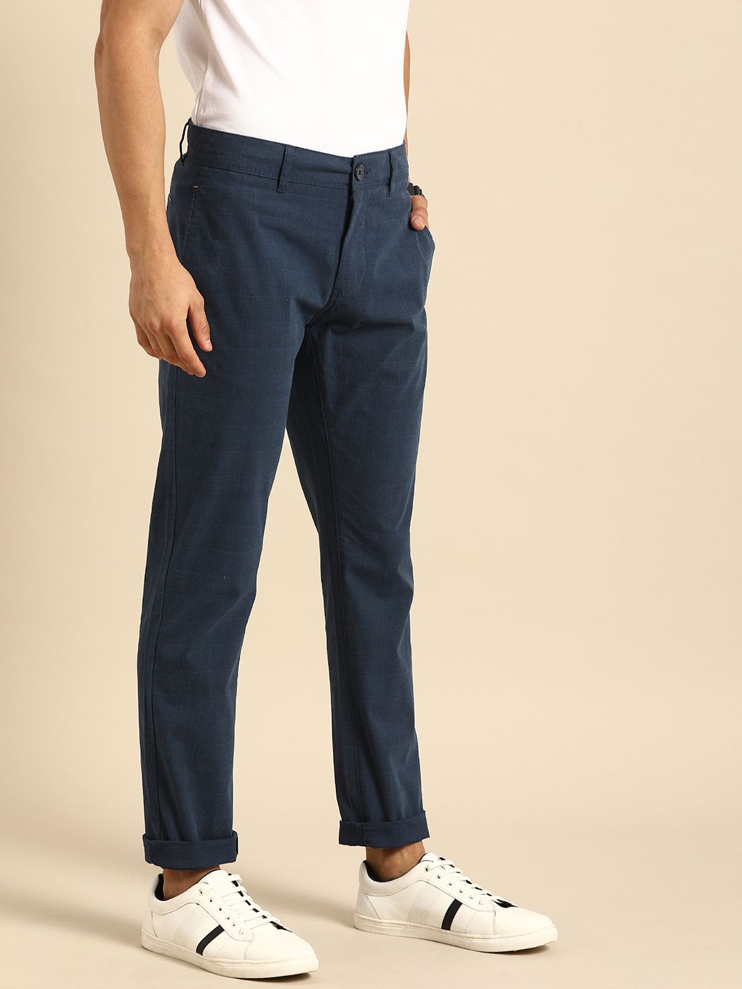Being Human Men Navy Blue Regular Fit Checked Chinos