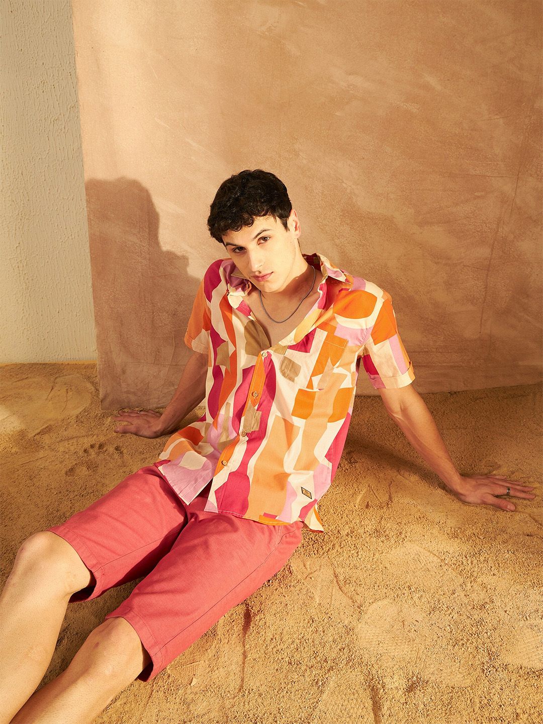 DENNISON Smart Oversized Geometric Printed Spread Collar Cotton Lightweight Shirt
