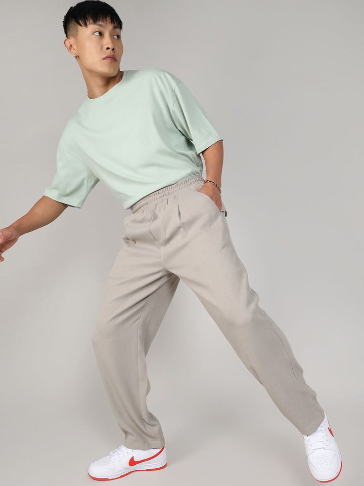 Campus Sutra Men Comfort Mid-Rise Easy Wash Formal Trousers