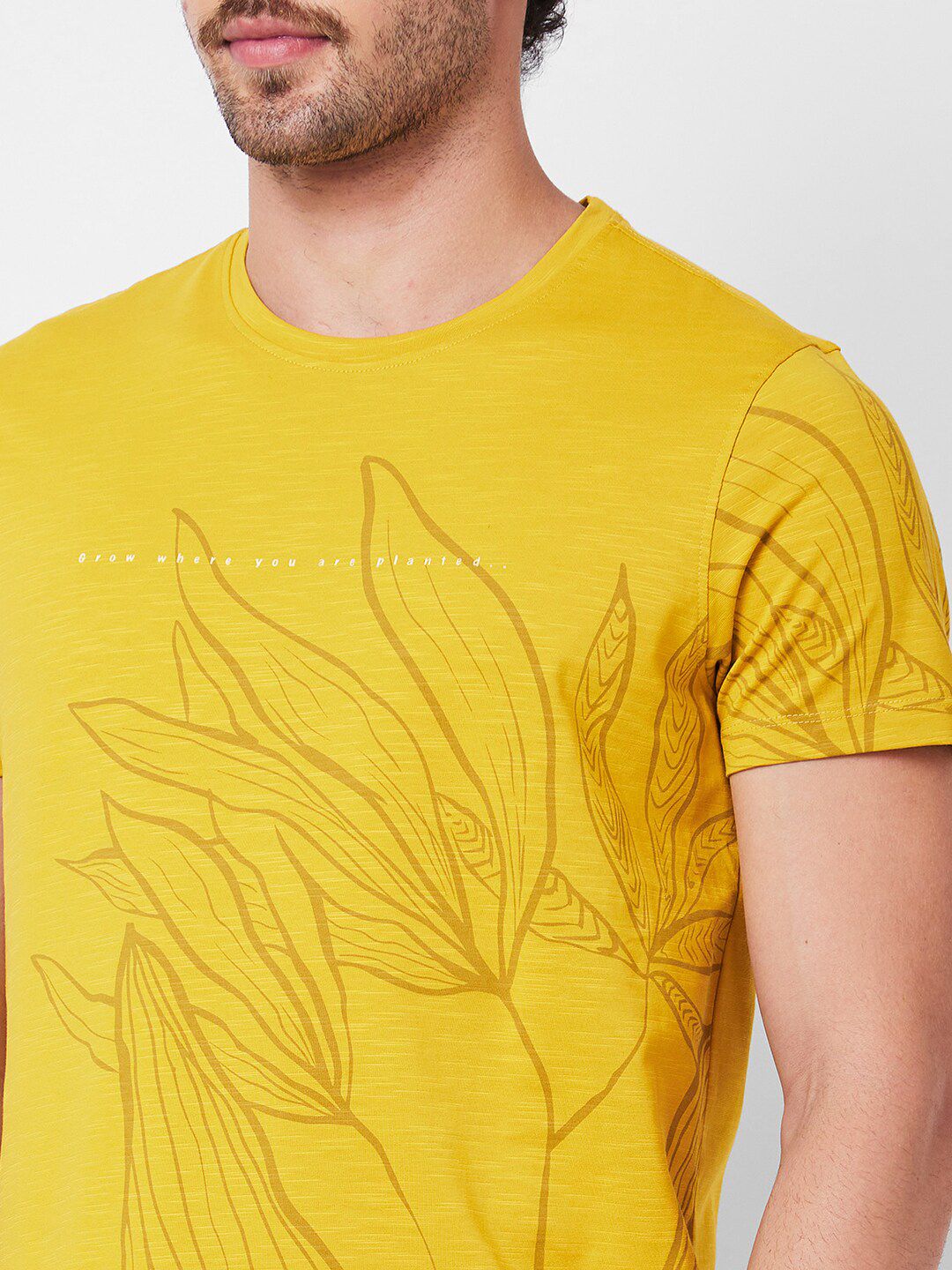 SPYKAR Graphic Printed Cotton Slim Fit T-shirt