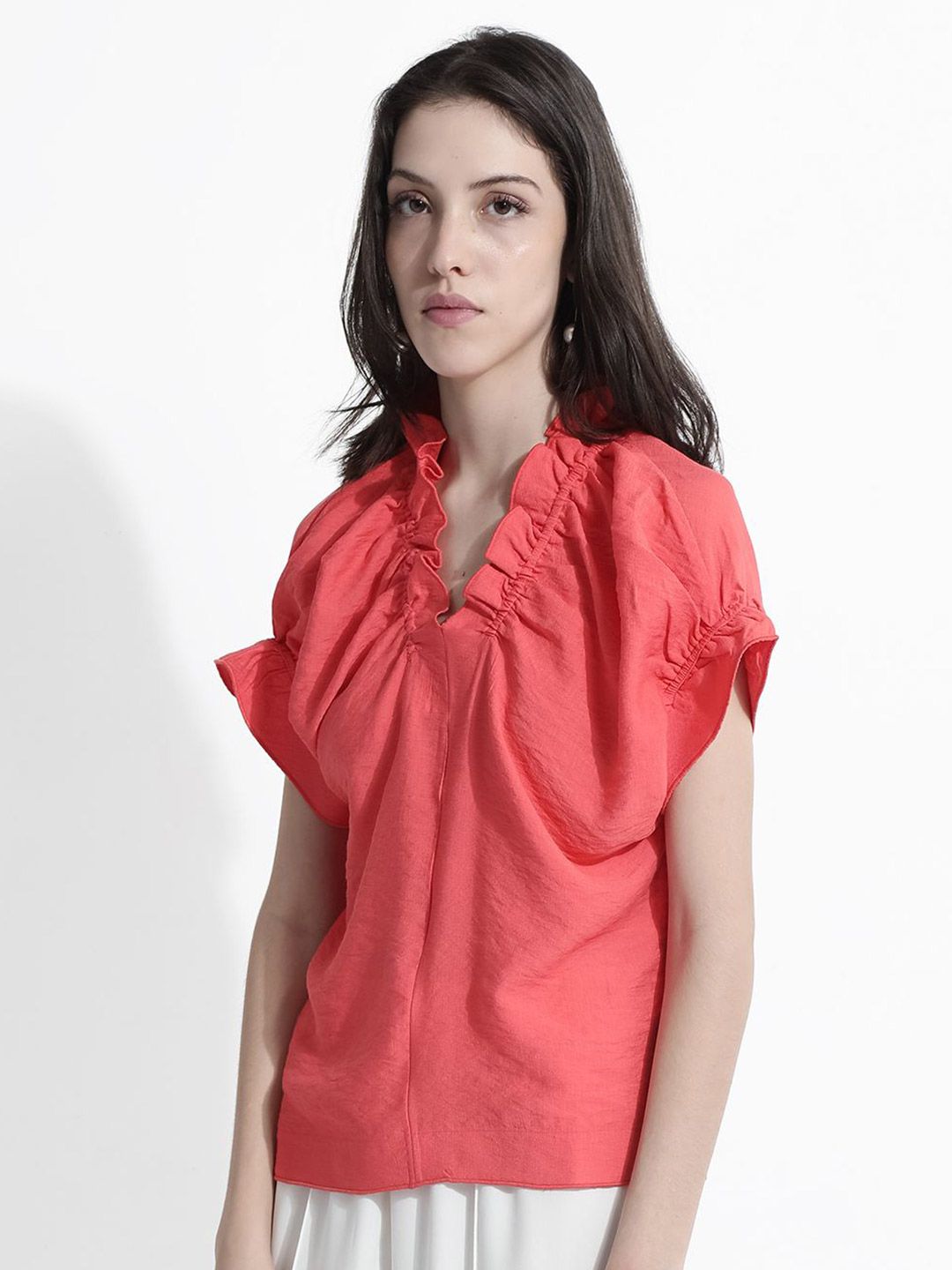 Rareism Pepejal V-Neck Lanjutan Lengan Atas