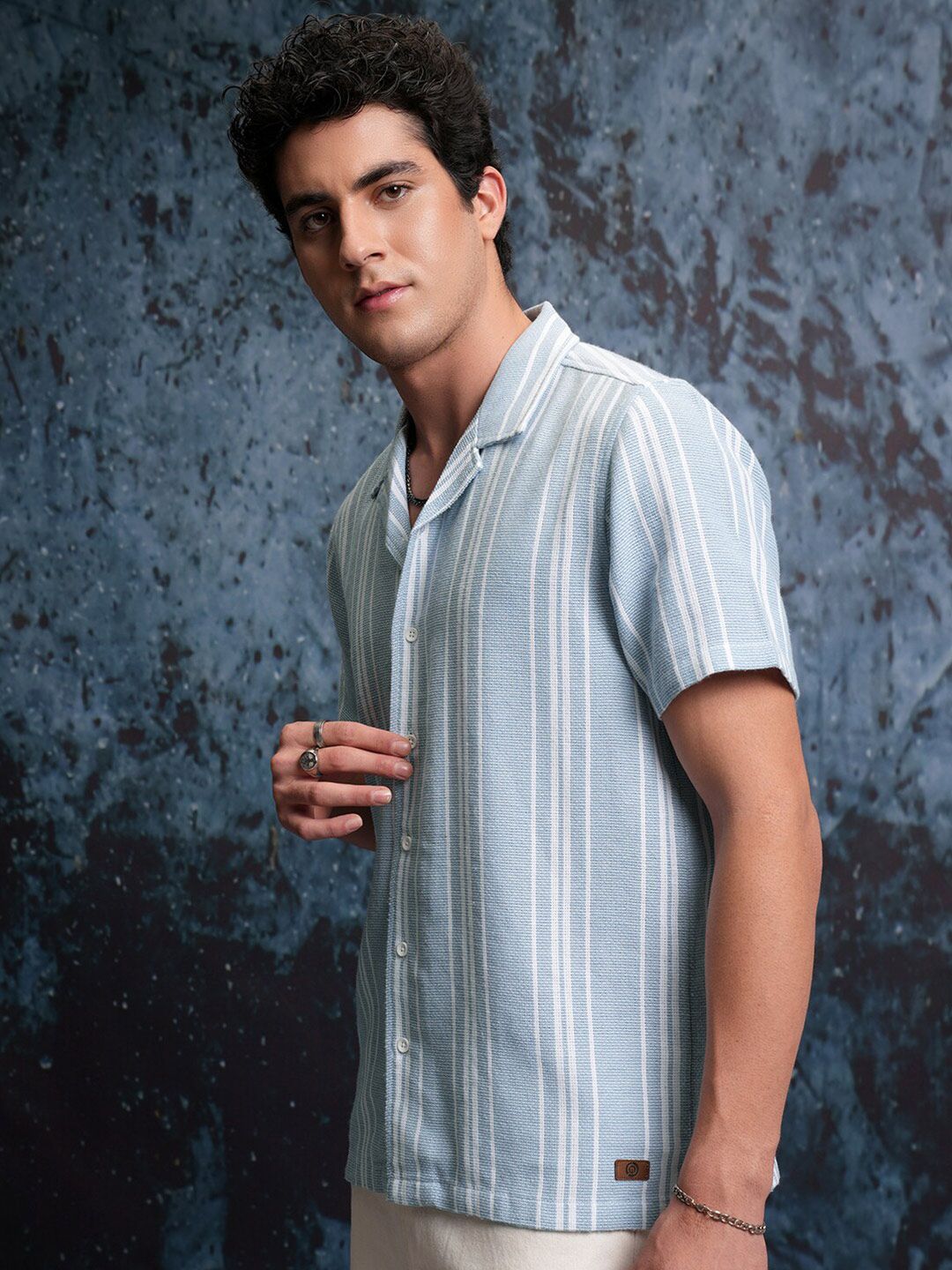 LOCOMOTIVE Premium Mock Lino Dobby Textured Striper Camp Collar Shirt