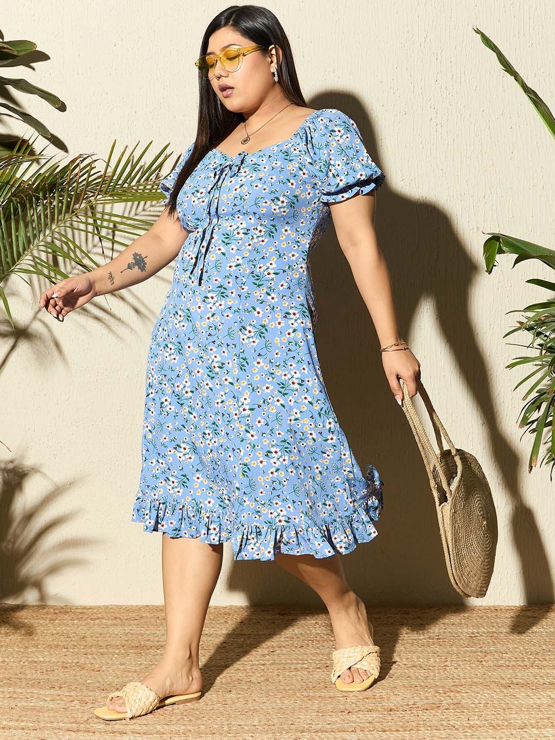 Berrylush Curve Plus Size Blue Froral Printed Dikumpulkan Dress A-Line Midi