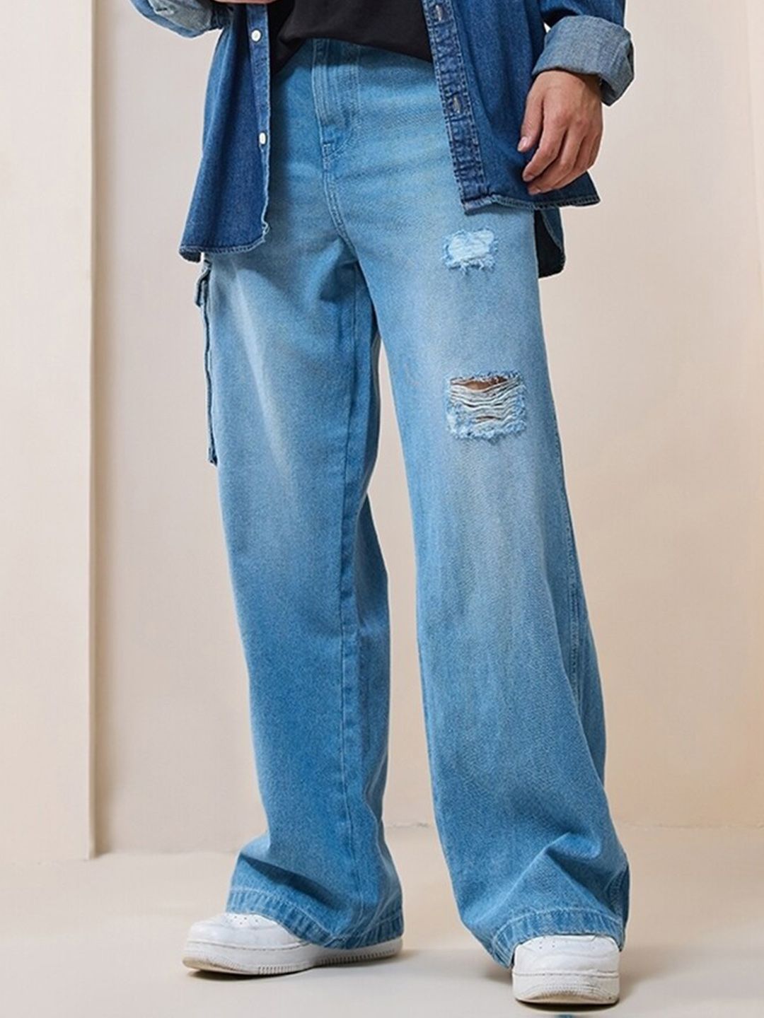 Bewakoof Straight Fit High-Rise Mildly Distressed Light Fade Organic Cotton Baggy Jeans
