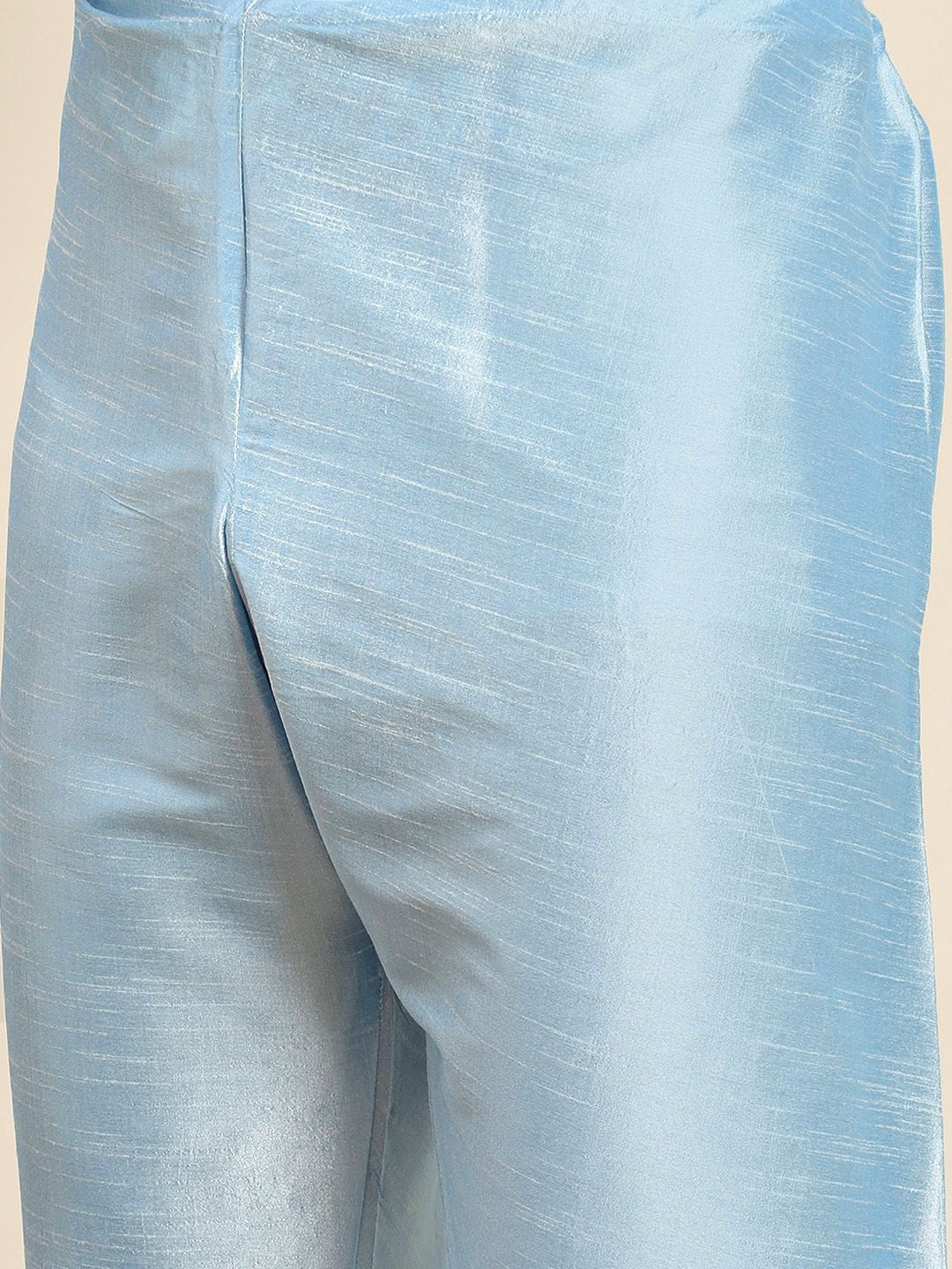 SOJANYA Men Blue Embroidered Kurta with Churidar