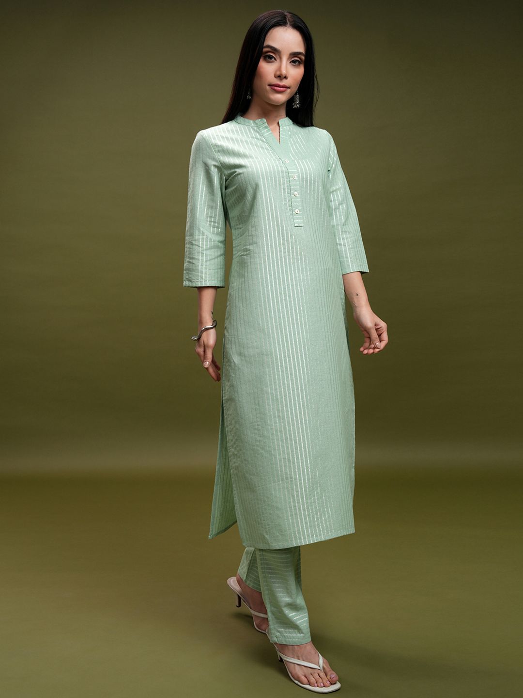 Vishudh Green Striped Mandarin Collar Pure Cotton Straight Kurta With Trousers