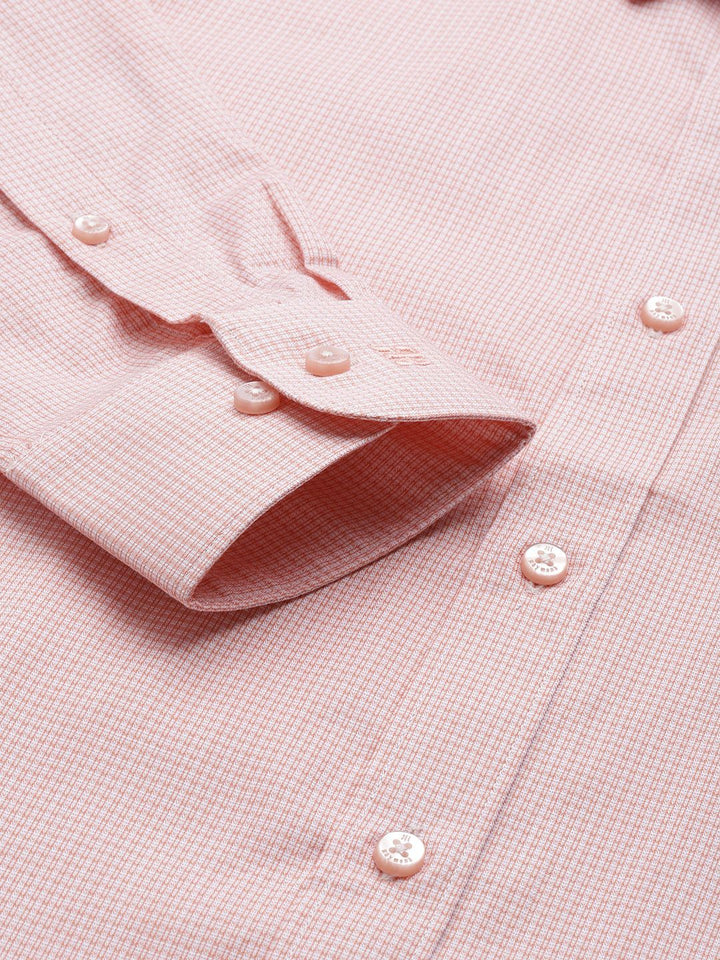 Raymond Men Peach-Coloured & Off-White Pure Cotton Self-Checked Slim Fit Formal Shirt